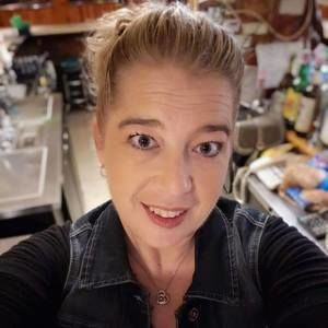 Meet your Posher, Krystal